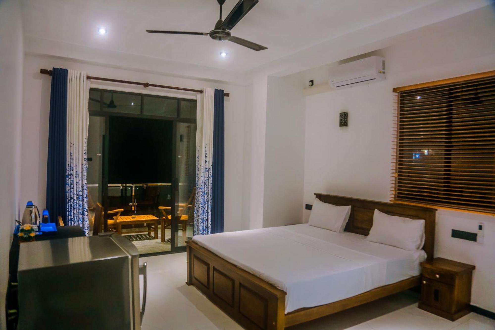 Mirissa Breeze Otel Dış mekan fotoğraf