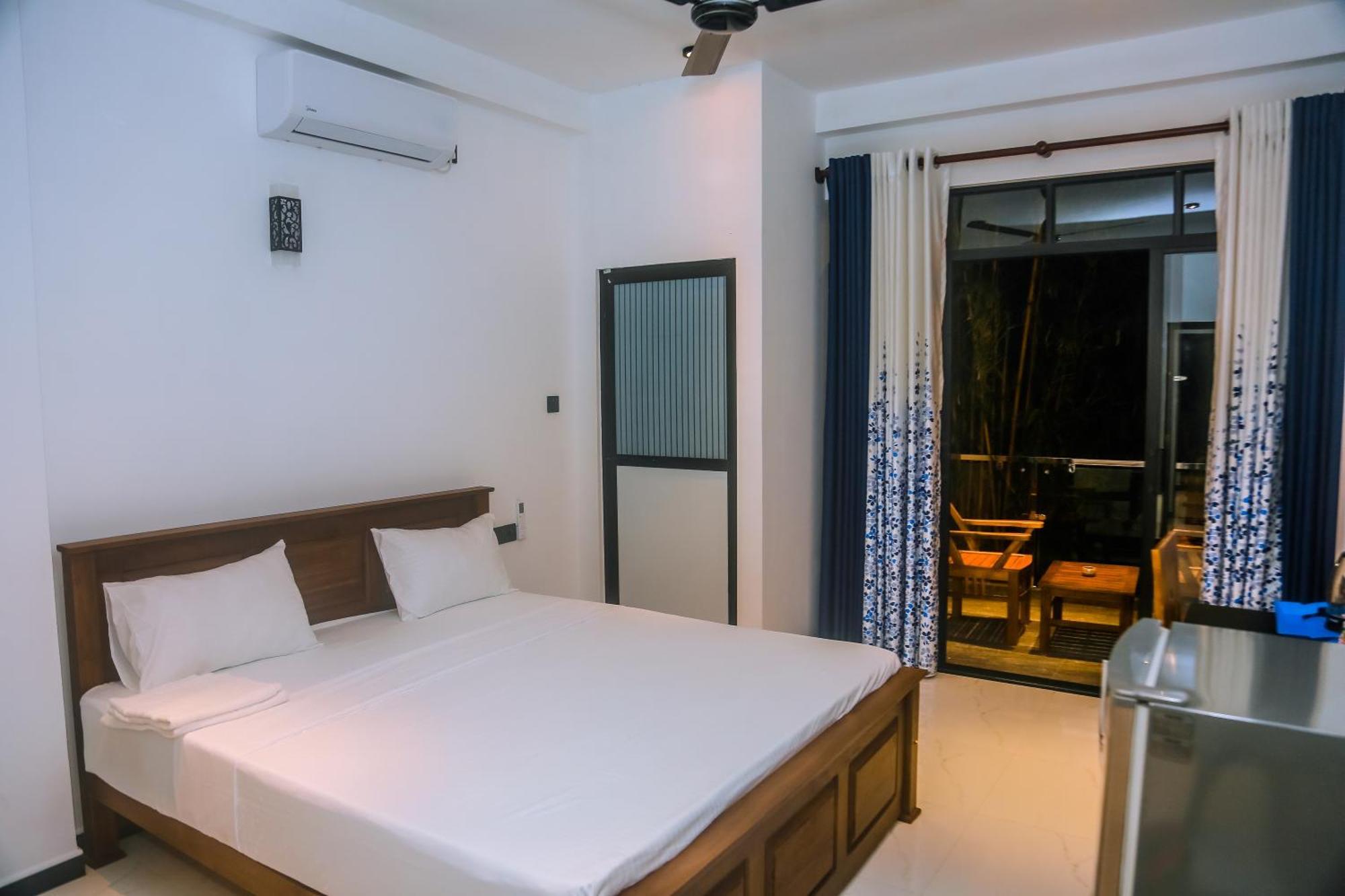 Mirissa Breeze Otel Dış mekan fotoğraf