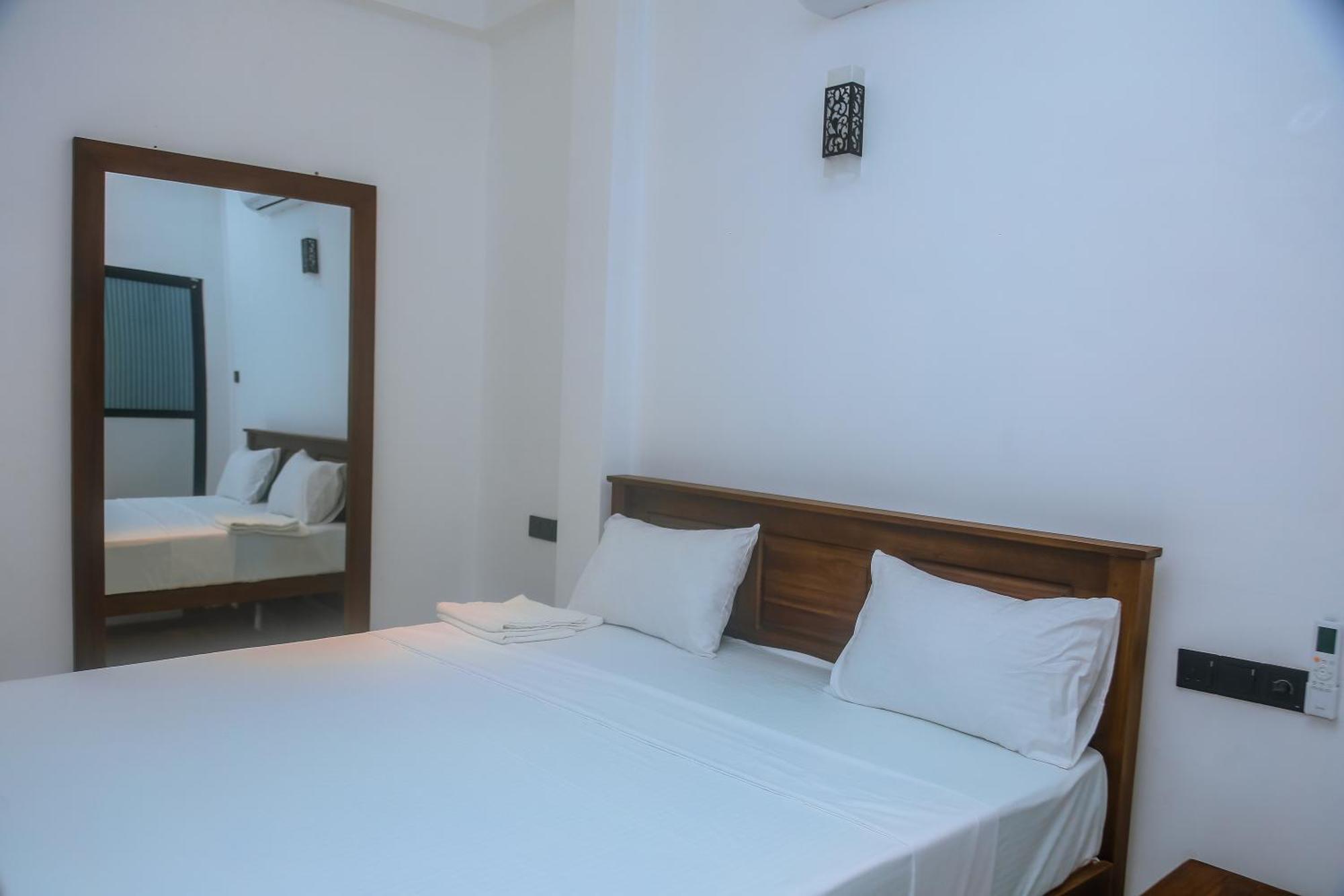 Mirissa Breeze Otel Dış mekan fotoğraf