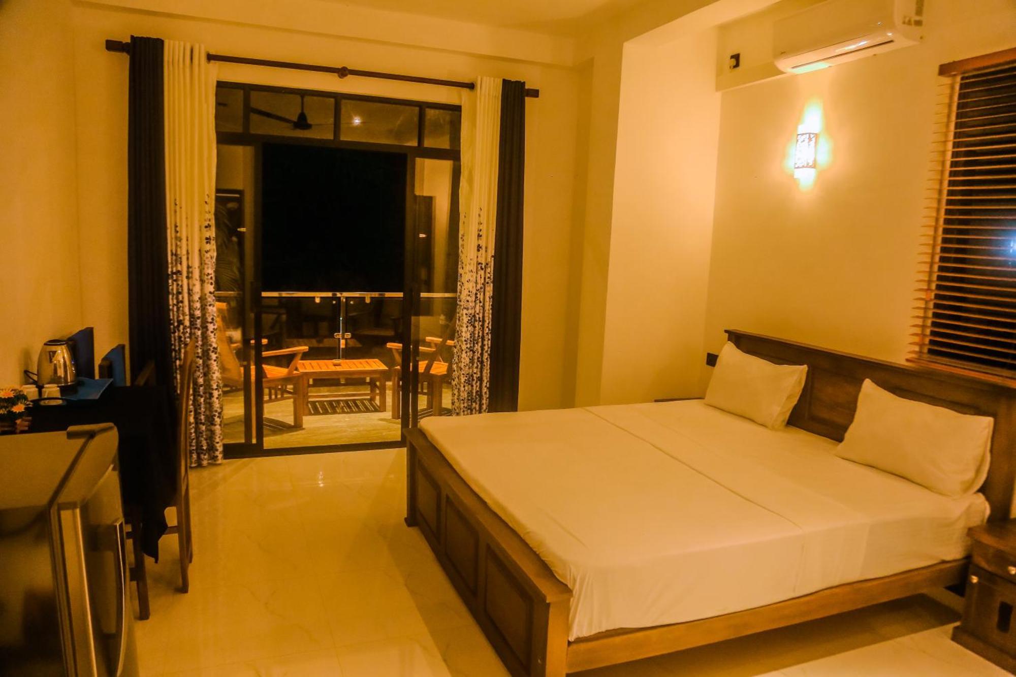 Mirissa Breeze Otel Dış mekan fotoğraf